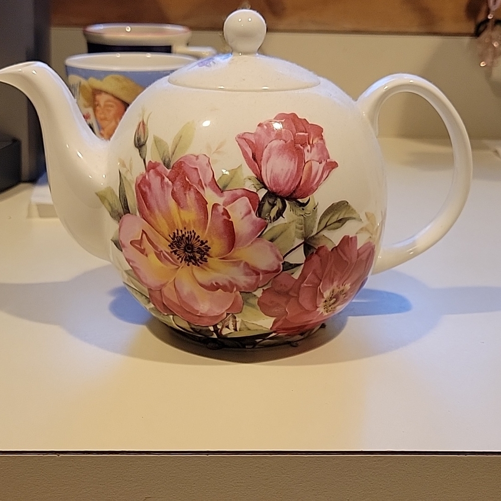 Tea Pot for show